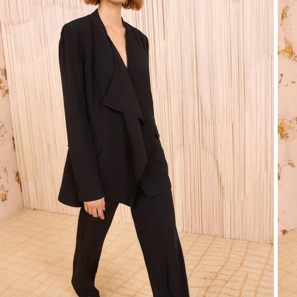 Tahari Black Open Front Draped Jacket NWT LARGE